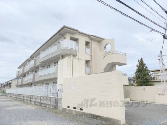クレアコート精華外観写真2