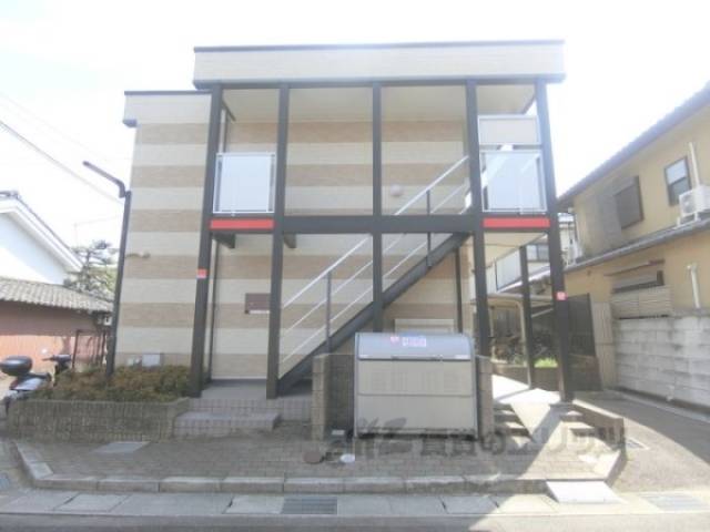 レオパレス一休寺道外観写真3