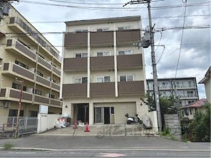 グロリアス八条（テナント）外観写真1