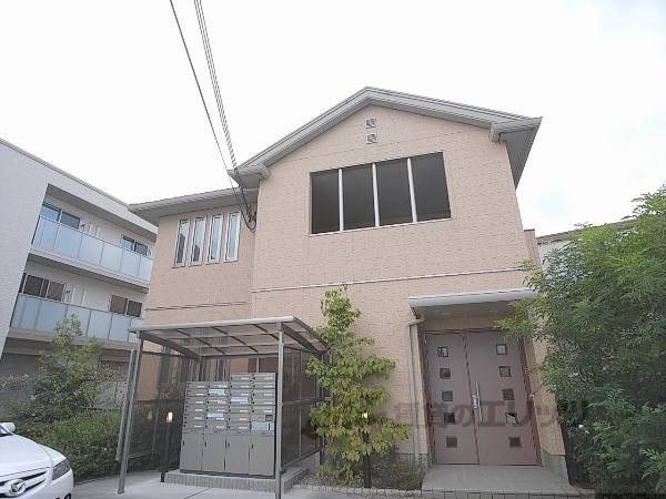 048447の外観写真