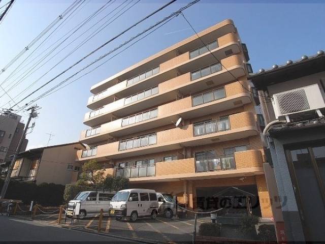 ライオンズマンション一条智恵光院外観写真1