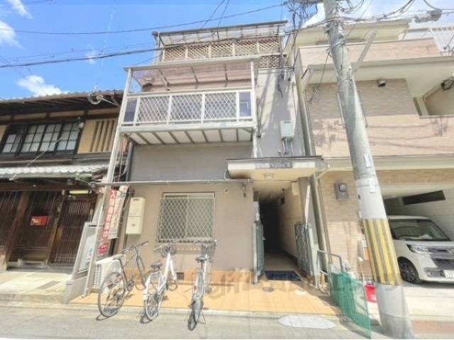 Ｃａｒｌ　Ｖｉｌｌａ　２外観写真1