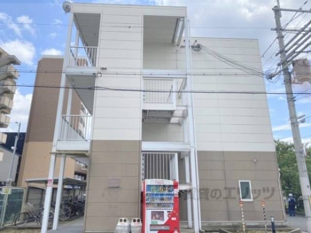 レオパレスモンフレール外観写真2