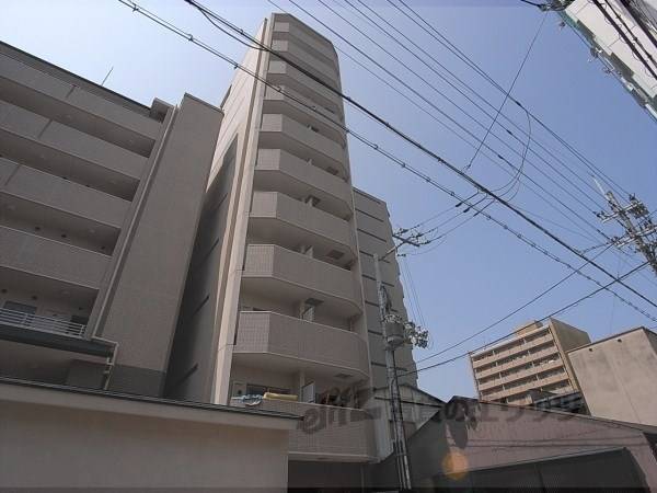 048990の外観写真