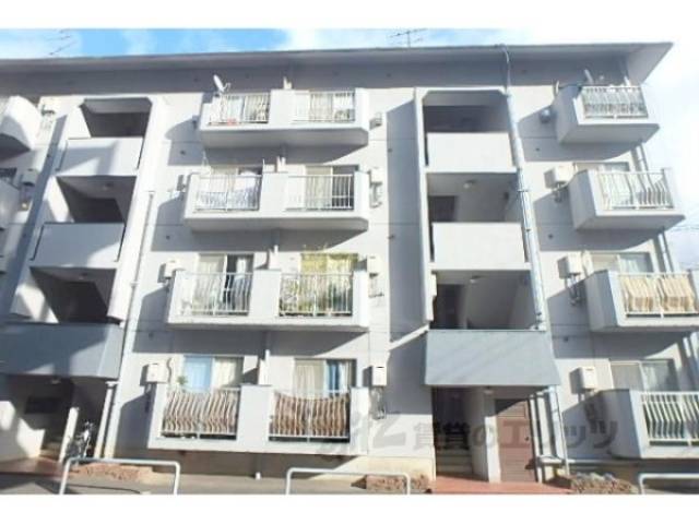 三栄ハイツ外観写真1