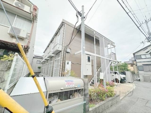 レオパレス武蔵外観写真2