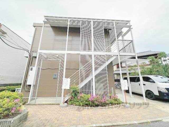 レオパレス武蔵外観写真3