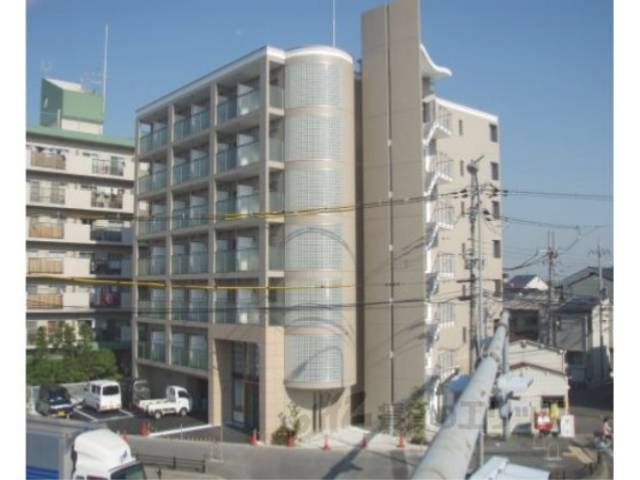 エリーフラッツ桂南外観写真1