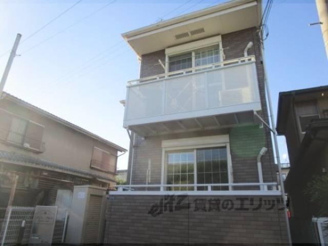 メゾン・アルバ外観写真3