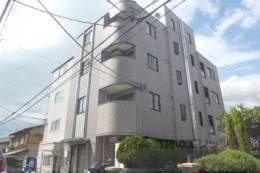 レイク中央外観写真