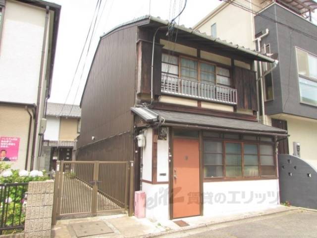 貸家外観写真1