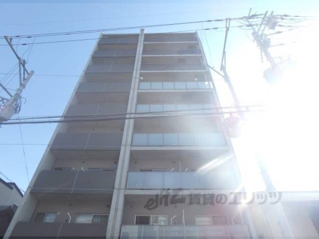 アール・ツー・コート外観写真3