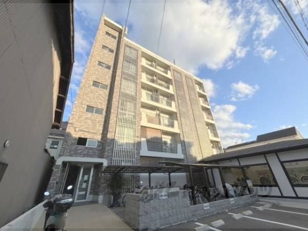 050548の外観写真