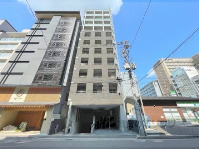 アーバンフラッツ四条西洞院外観写真1