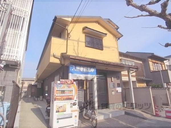 051120の外観写真