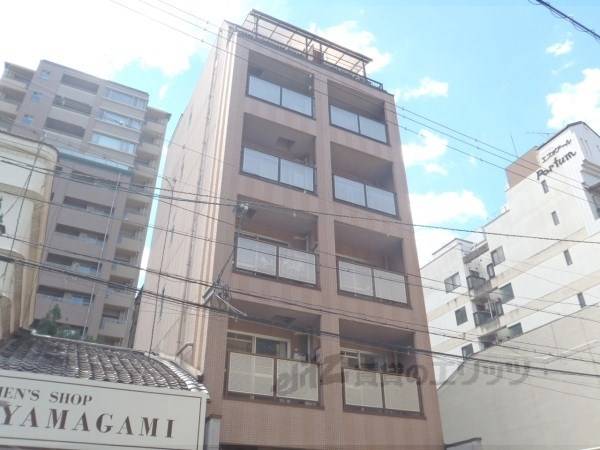 051192の外観写真