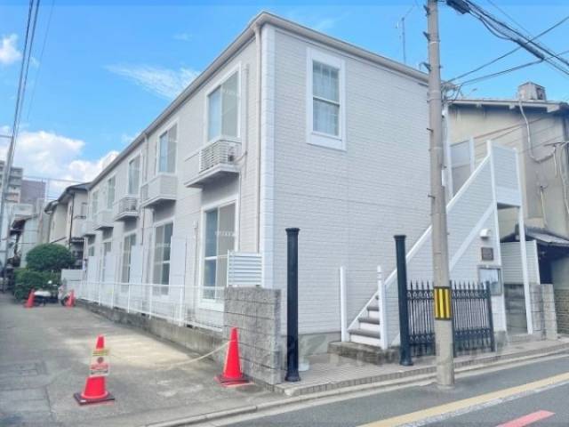 レオパレスナカイ外観写真1