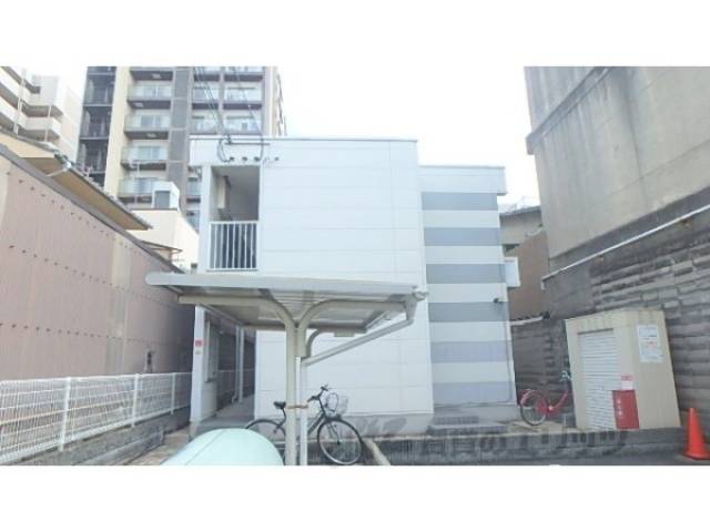 レオパレス花屋町外観写真2