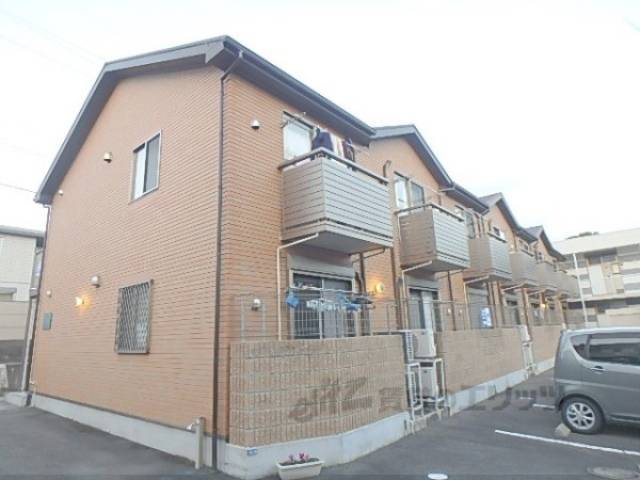シェリーパルク　　　　　外観写真1