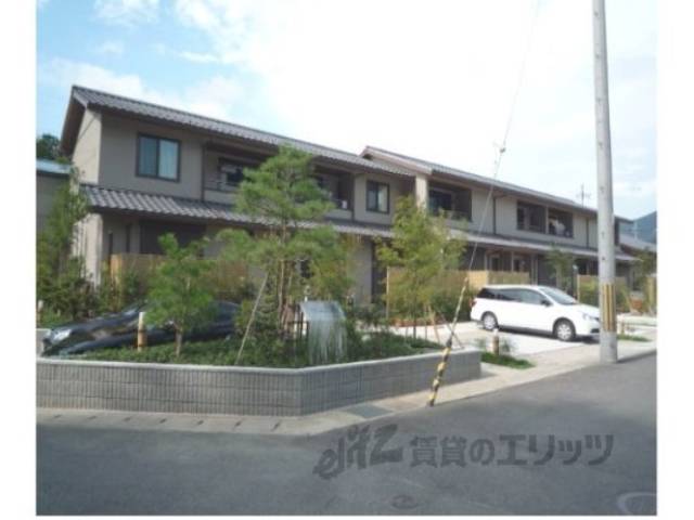 ＭＡＳＴ　ＣＯＵＲＴ　岩倉外観写真1
