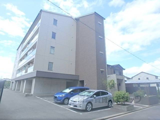 シェルプランタン外観写真1