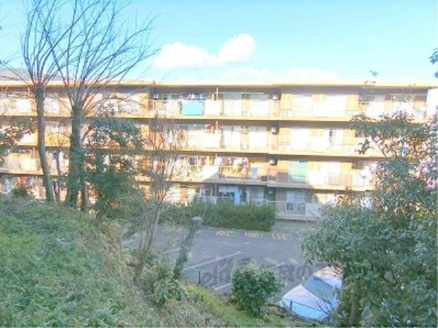 湖城ヶ丘ハイツ５号館外観写真2