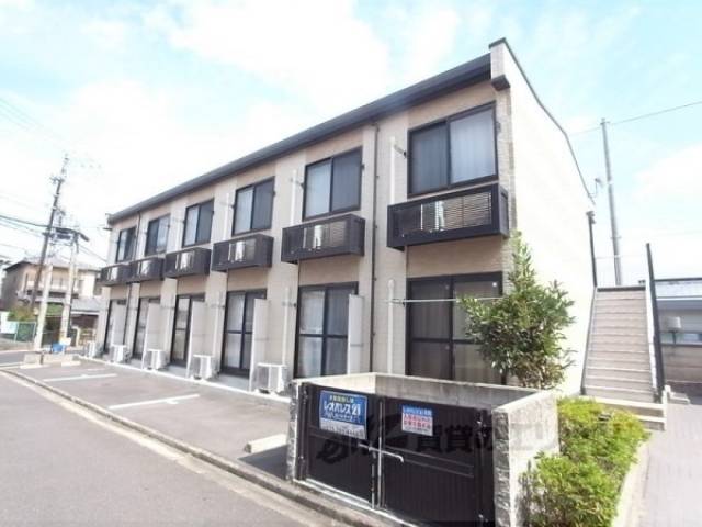 レオパレスカルム長岡京外観写真2