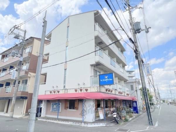 052295の外観写真