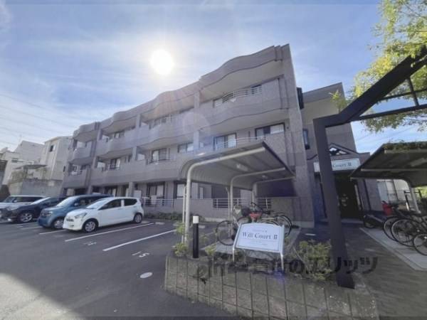 052385の外観写真