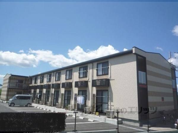 052646の外観写真