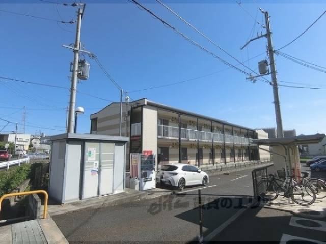 レオパレス三康外観写真2