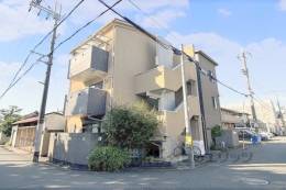 クレイドル円町外観写真