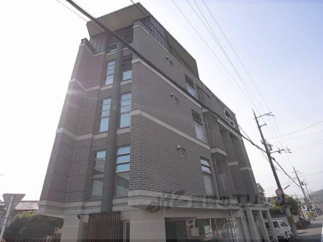 プライムコート北山通外観写真2