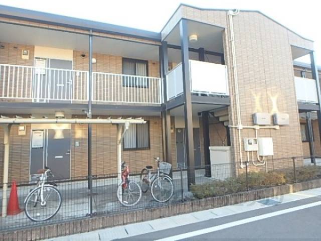 レオパレスキタノヒ外観写真3