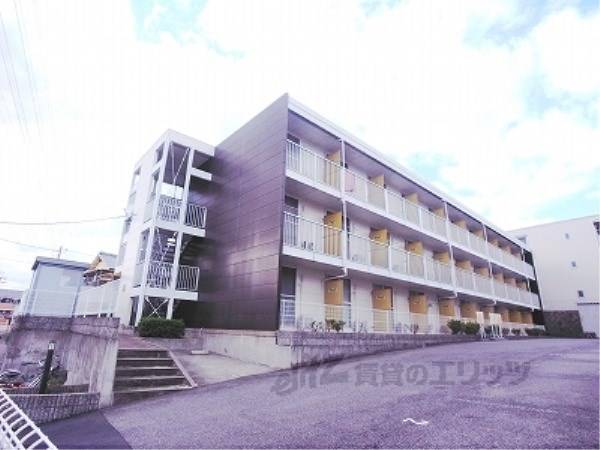 052941の外観写真