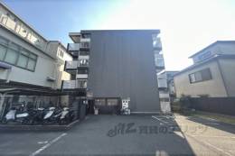 レオパレスドリームハウス枚方外観写真