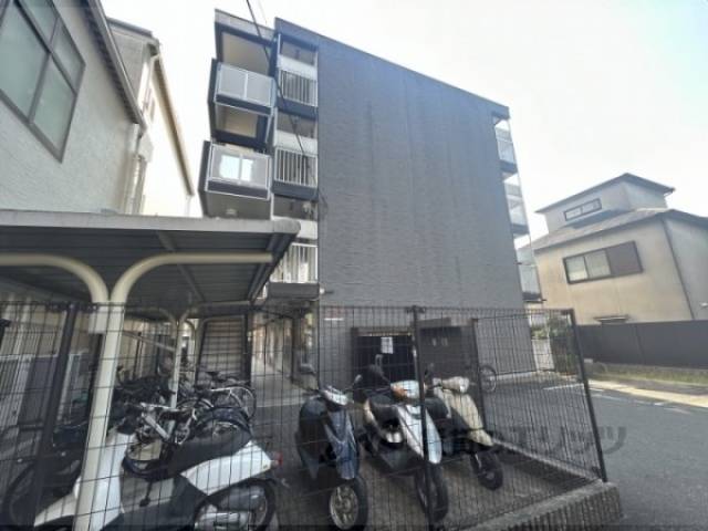 レオパレスドリームハウス枚方外観写真3