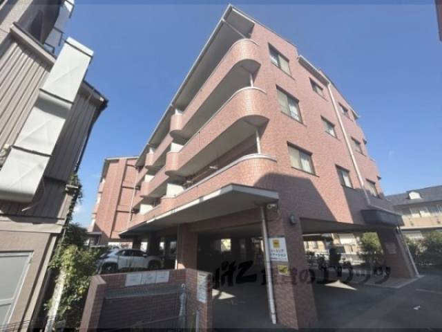 アビタシオン長尾駅前外観写真1