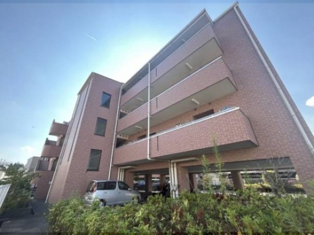 アビタシオン長尾駅前外観写真3