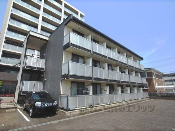 053077の外観写真