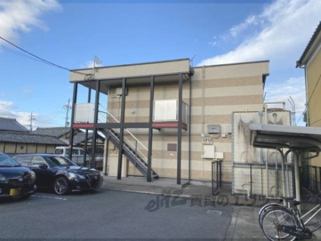 レオパレスクールドロータス外観写真3