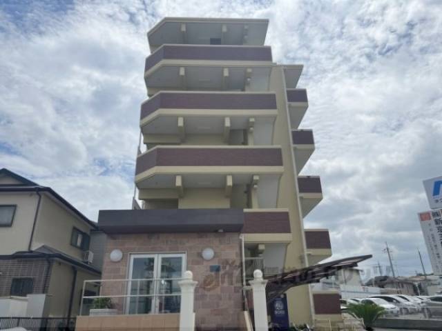 ファミーユ長谷川外観写真3