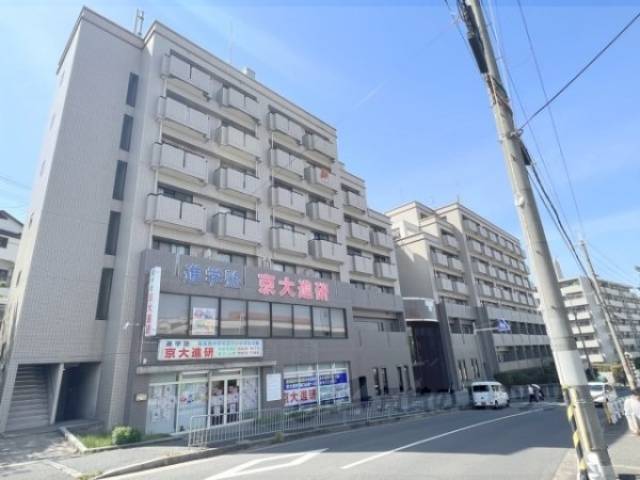 ルミエール長尾外観写真1