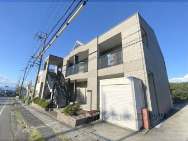 ロイヤルヒルズ外観写真2