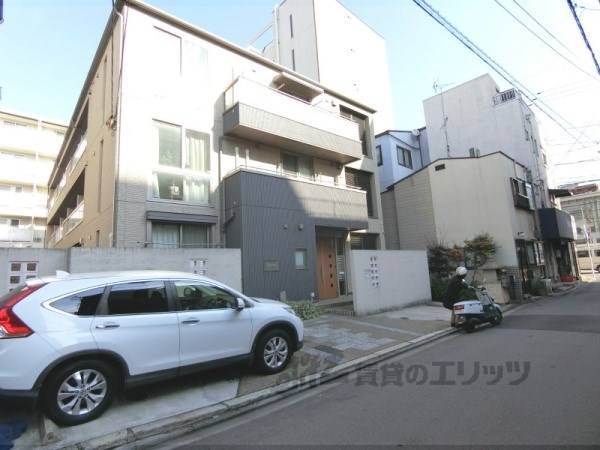 053656の外観写真