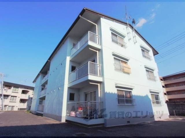 マンション平津外観写真2