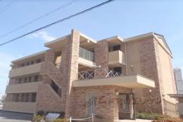 Ｅｌｅｇａｎｔｅ外観写真