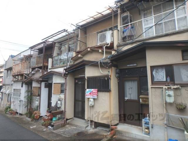 貸家外観写真1