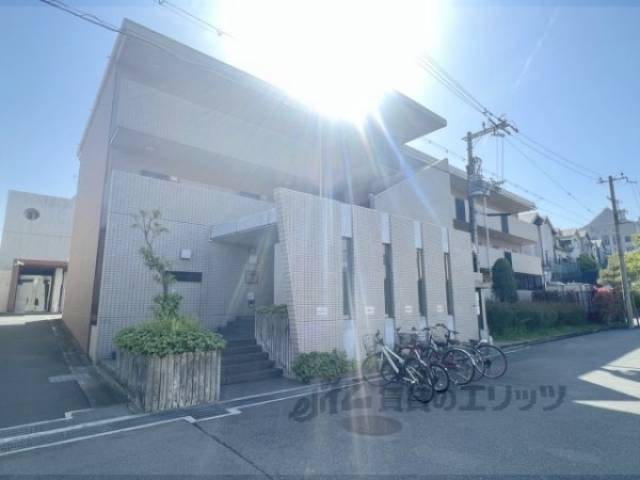 ルーセントオーデン枚方外観写真2