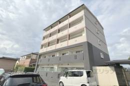 アスティオン深草外観写真